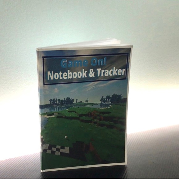 Game On! Notebook & Game Tracker - Picture 5 of 5